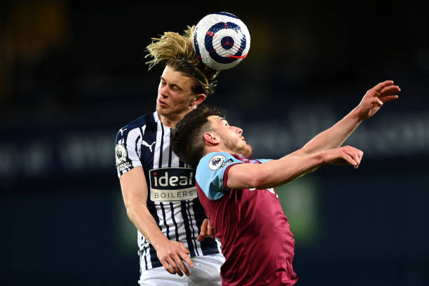 他以稳固的 他以稳固的